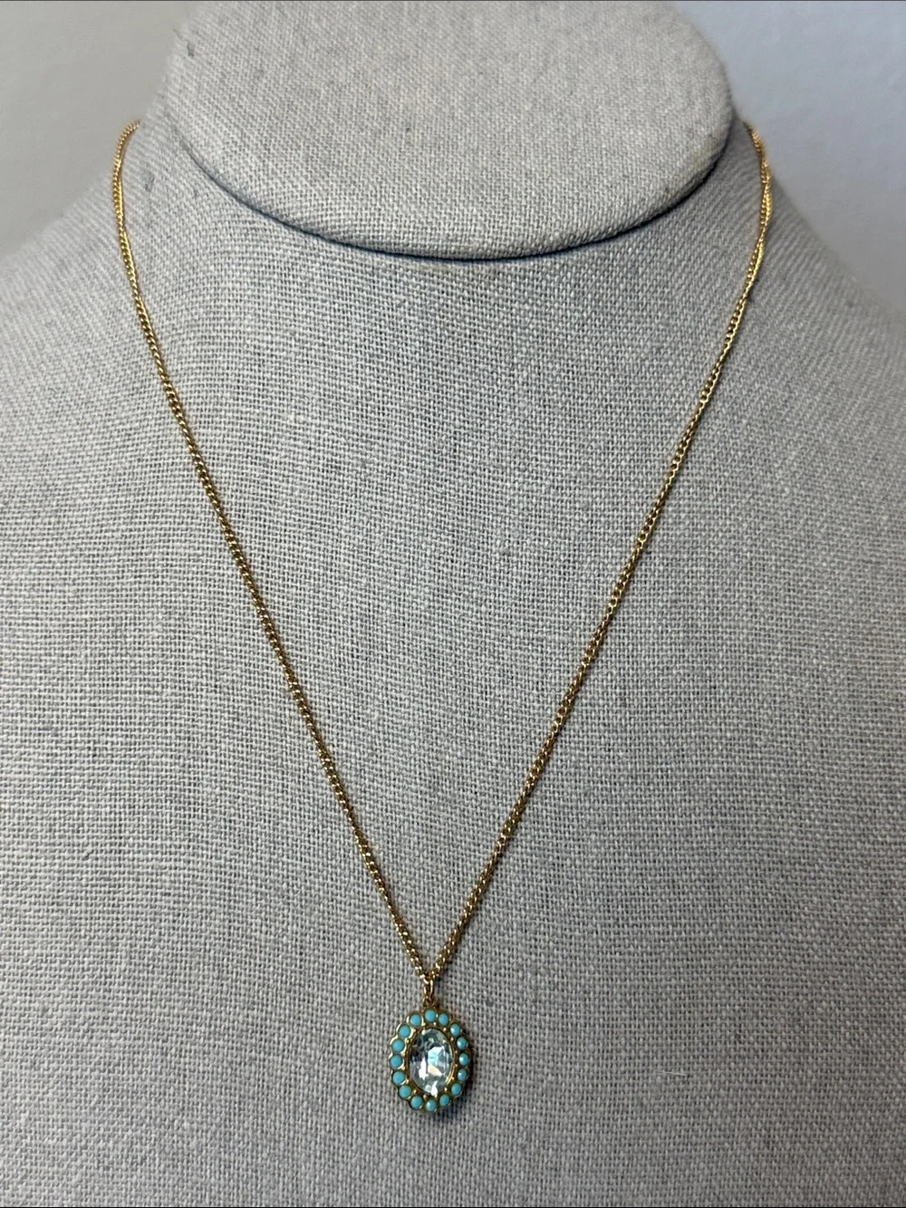 Swarovski Gold Tone Oval Crystal Pendant Necklace Blue Turquoise Halo 16